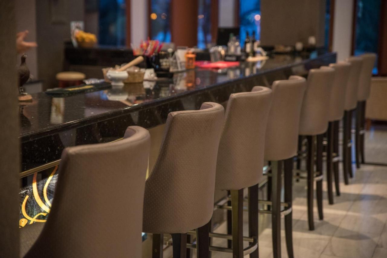 Alma Hotel Петра Экстерьер фото