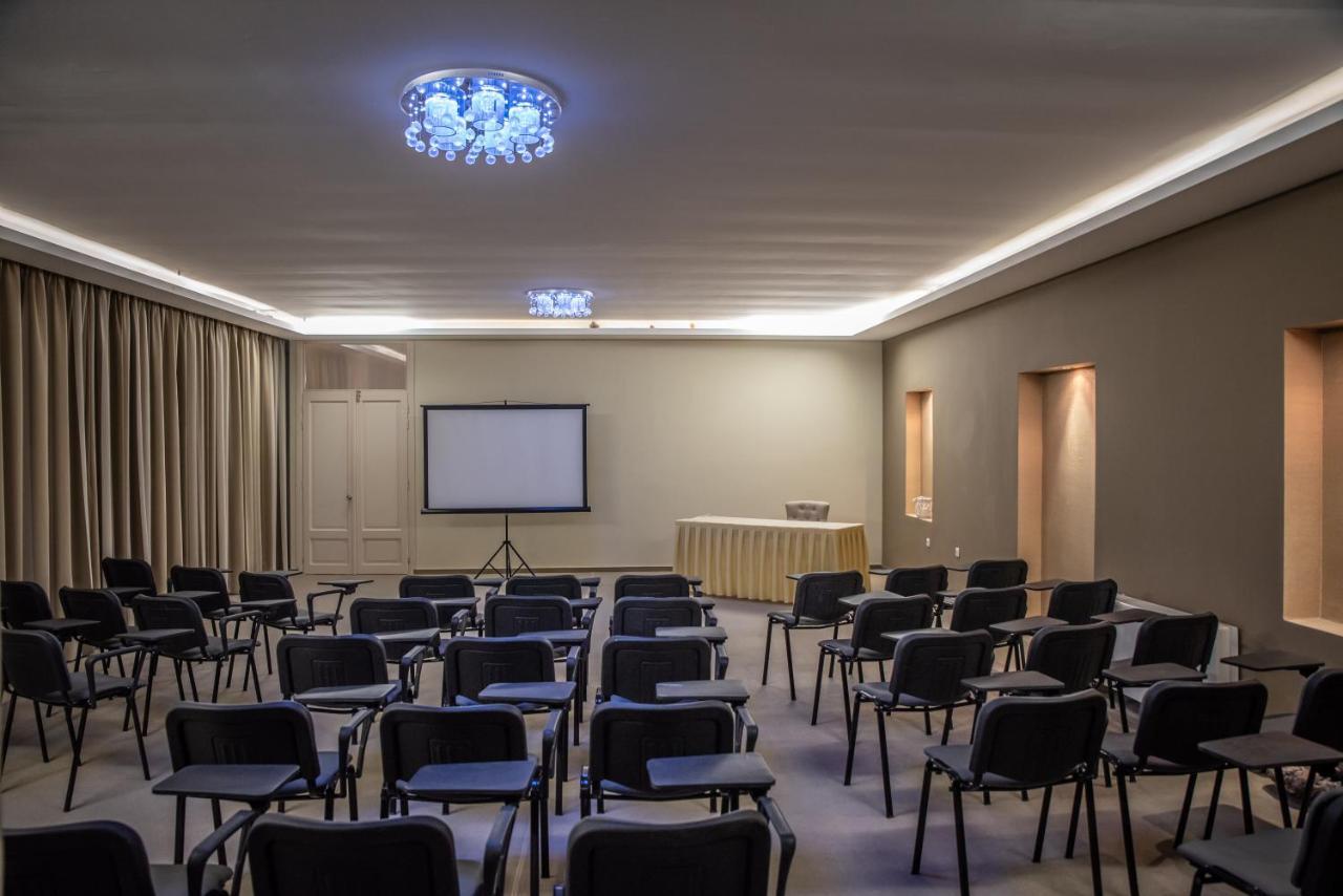 Alma Hotel Петра Экстерьер фото